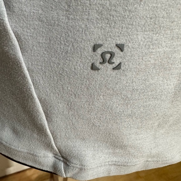 Lululemon Surge Warm 1/2 Zip Pullover Size M  Heathered Sea Salt Grey $128 - Picture 5 of 6